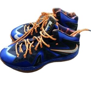NIKE LEBRON X 10 PS ELITE "KNICKS" HYPER BLUE-PURE PLATINUM SIZE:11.5 Vintage